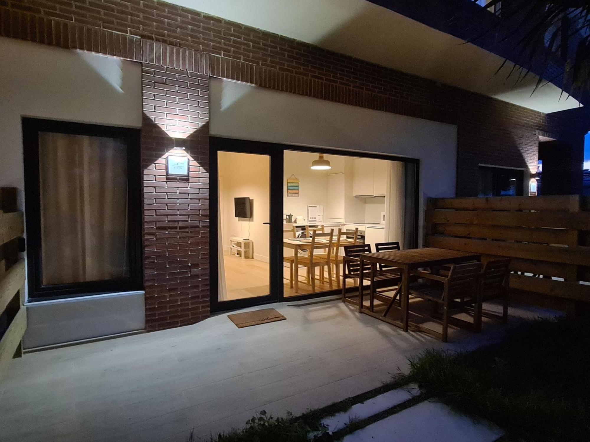 Apartamentos Costa Meron San Vicente De La Barquera Extérieur photo